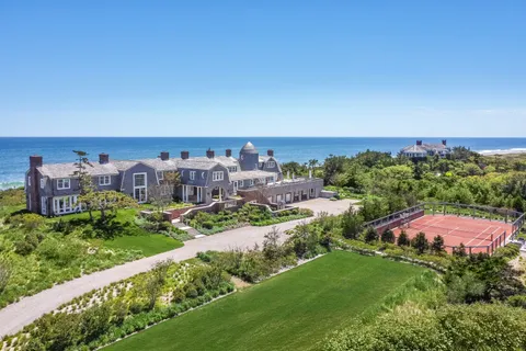 $165,000,000 | 75 West End Avenue, East Hampton, NY 11937