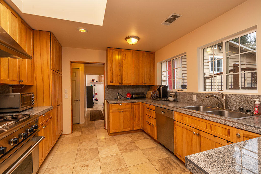 4717 Cummings Road Eureka, CA 95503 - Photo 16 of 93 16