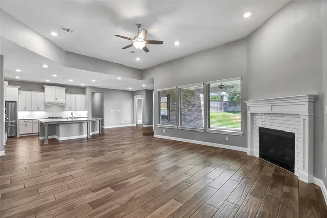 $799,900 | 4906 De Lagos Circle, Spring, TX 77389