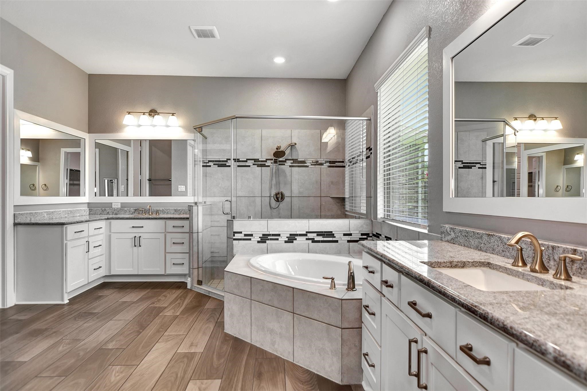 4906 De Lagos Circle Spring, TX 77389 - Photo 27 of 50