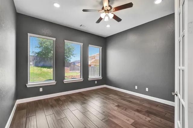 $799,900 | 4906 De Lagos Circle, Spring, TX 77389