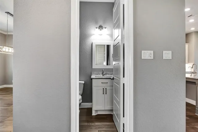 $799,900 | 4906 De Lagos Circle, Spring, TX 77389