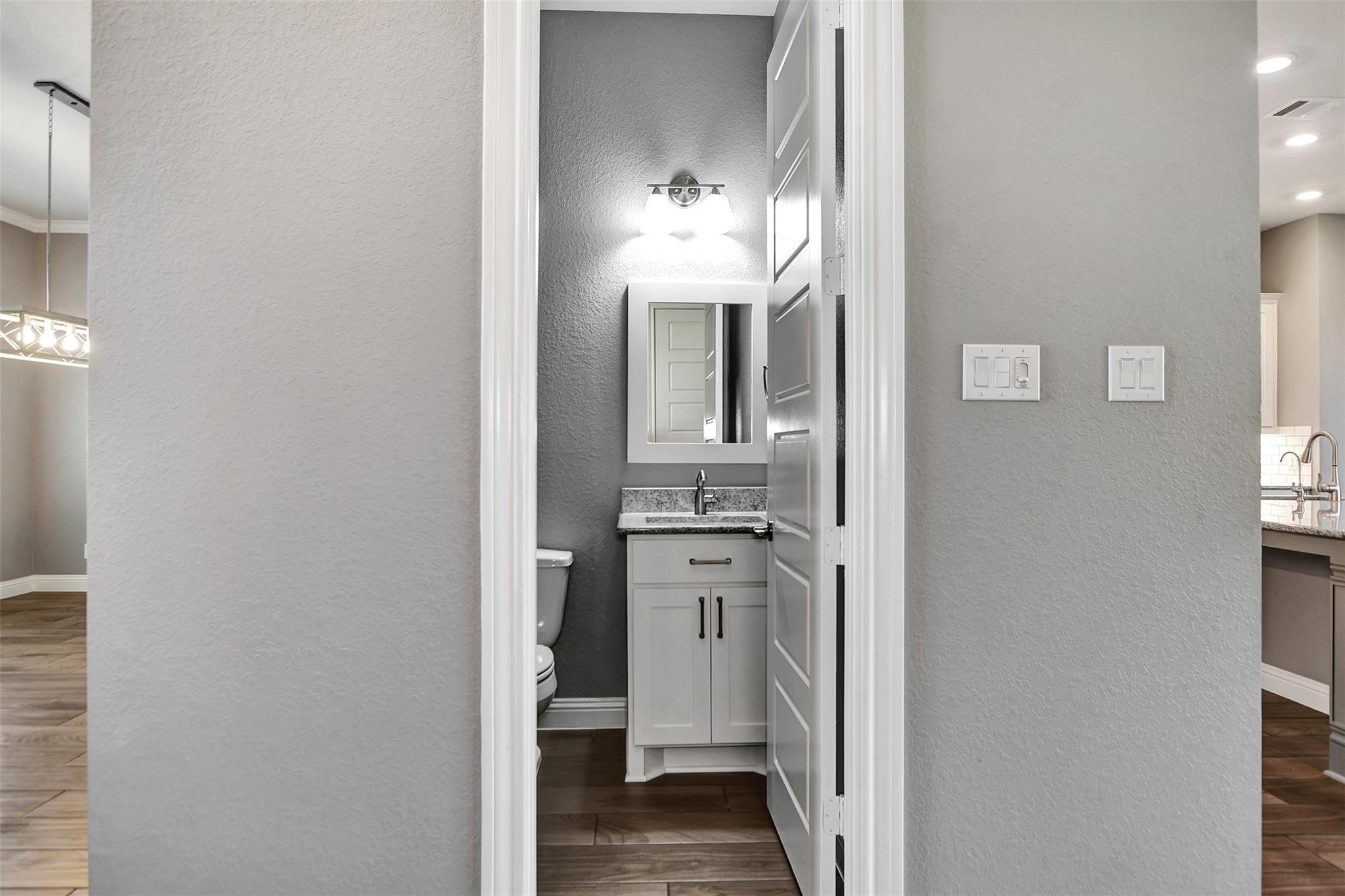 4906 De Lagos Circle Spring, TX 77389 - Photo 10 of 50