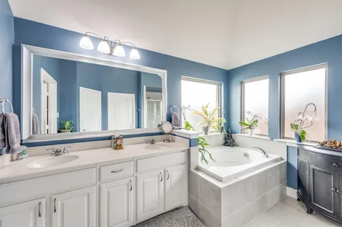 $419,000 | 532 Brookhaven Lane, Oak Point, TX 75068