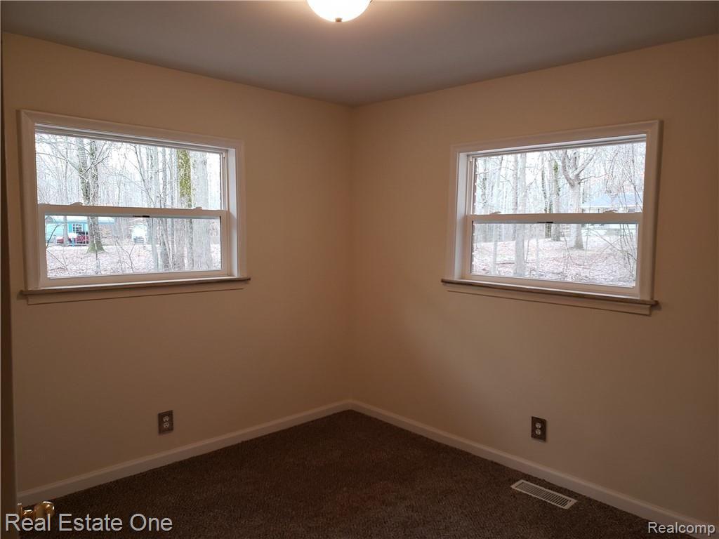 14419 Montle Road Clio, MI 48420 - Photo 11 of 16 20190205_103343.jpg