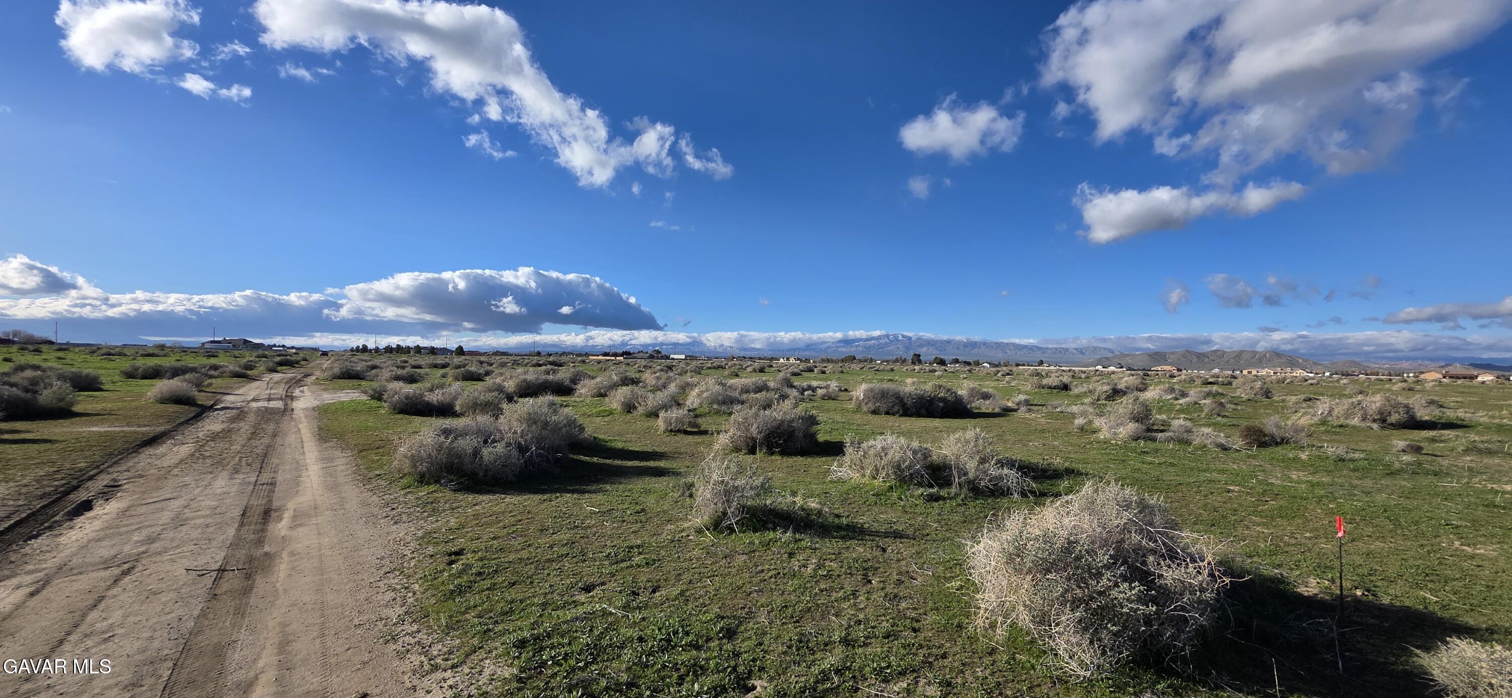 A8 67th Street West Lancaster, CA 93536 - Photo 1 of 2 3260-007-029 Photo 1
