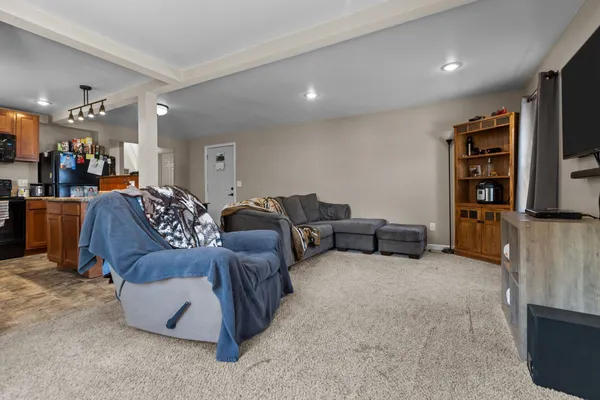 $224,900 | 206 East Spring Street, New London, WI 54961