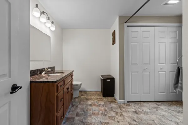 $224,900 | 206 East Spring Street, New London, WI 54961