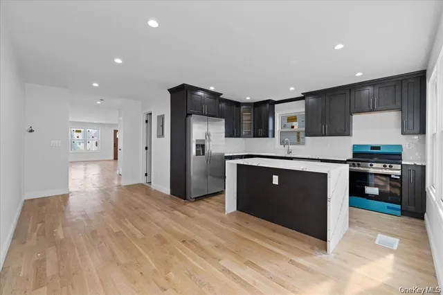 $1,750,000 | 99 Thurton Place, Yonkers, NY 10704