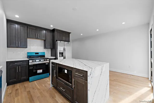 $1,750,000 | 99 Thurton Place, Yonkers, NY 10704