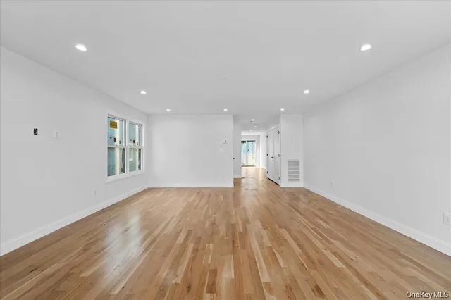 $1,750,000 | 99 Thurton Place, Yonkers, NY 10704