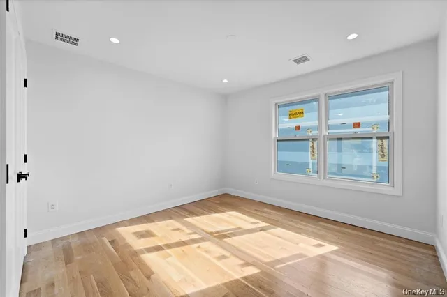 $1,750,000 | 99 Thurton Place, Yonkers, NY 10704