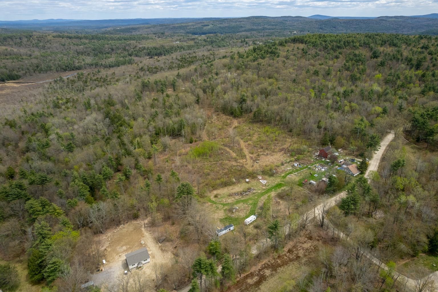 433 N Road Deering, NH 03244 - Photo 15 of 45