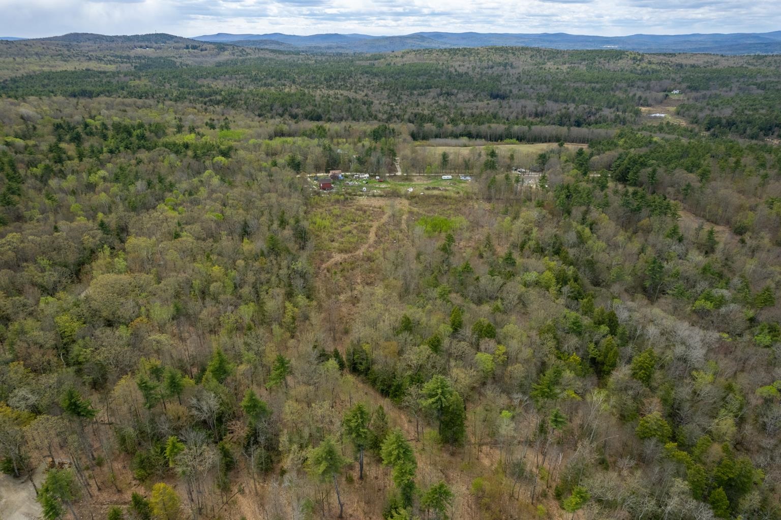 433 N Road Deering, NH 03244 - Photo 18 of 45