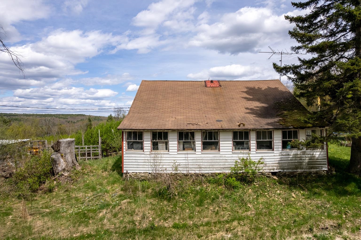 433 N Road Deering, NH 03244 - Photo 39 of 45