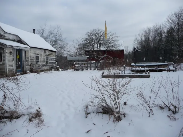 $260,000 | 433 N Road, Deering, NH 03244