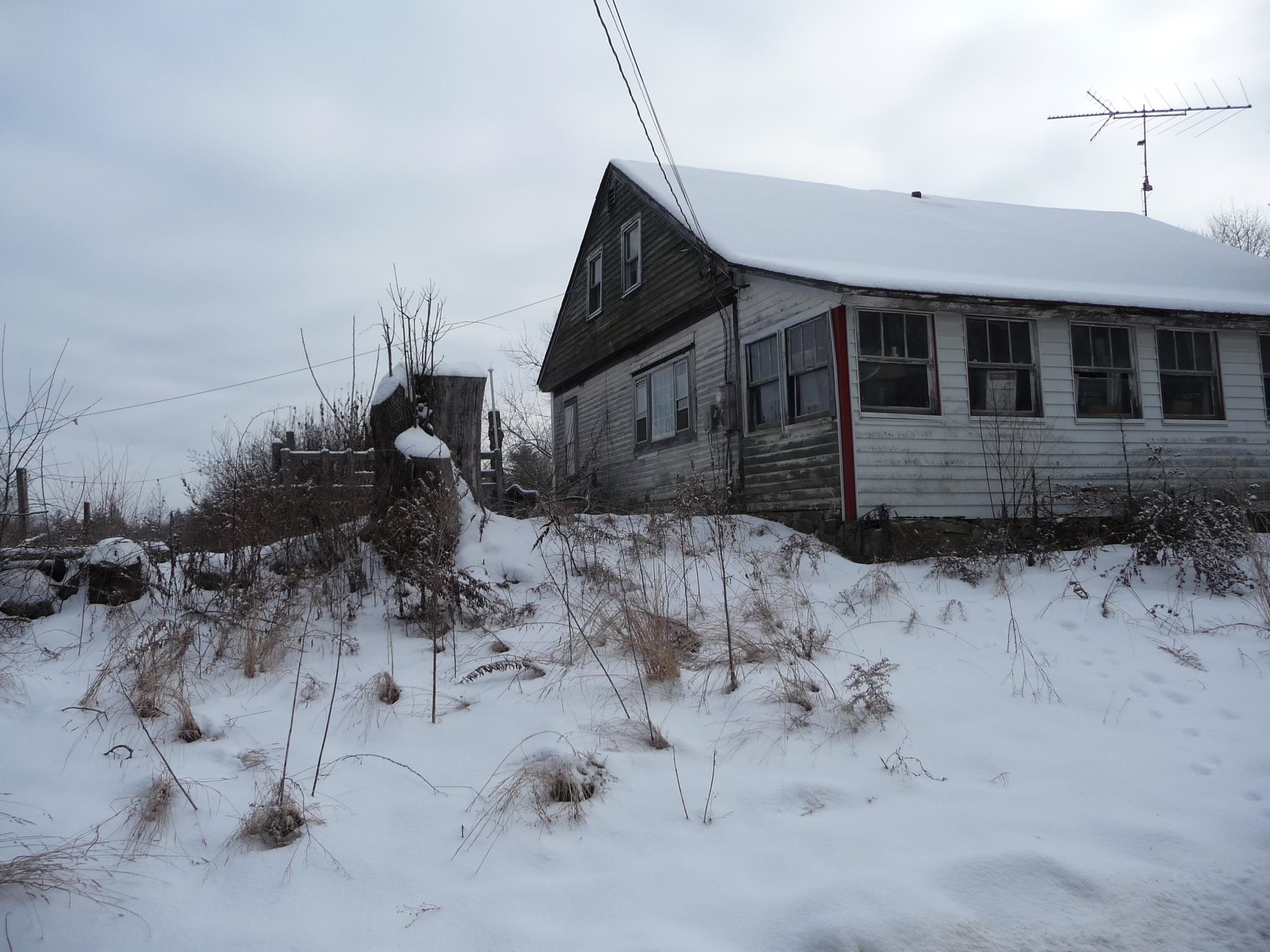 433 N Road Deering, NH 03244 - Photo 8 of 22