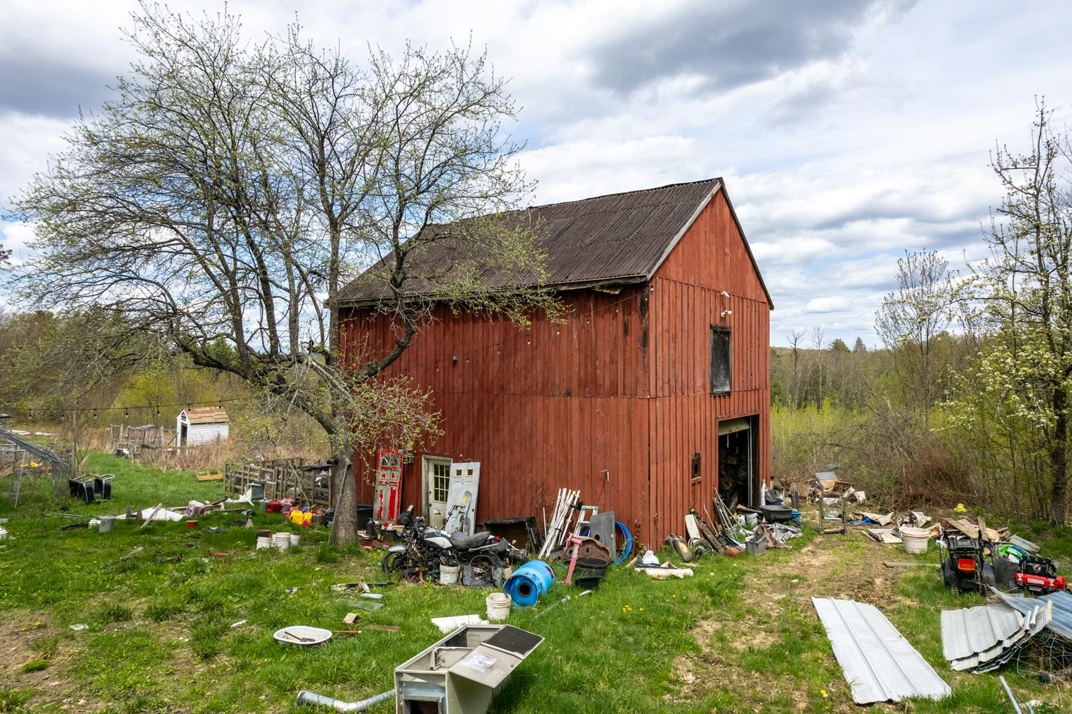 433 N Road Deering, NH 03244 - Photo 10 of 45