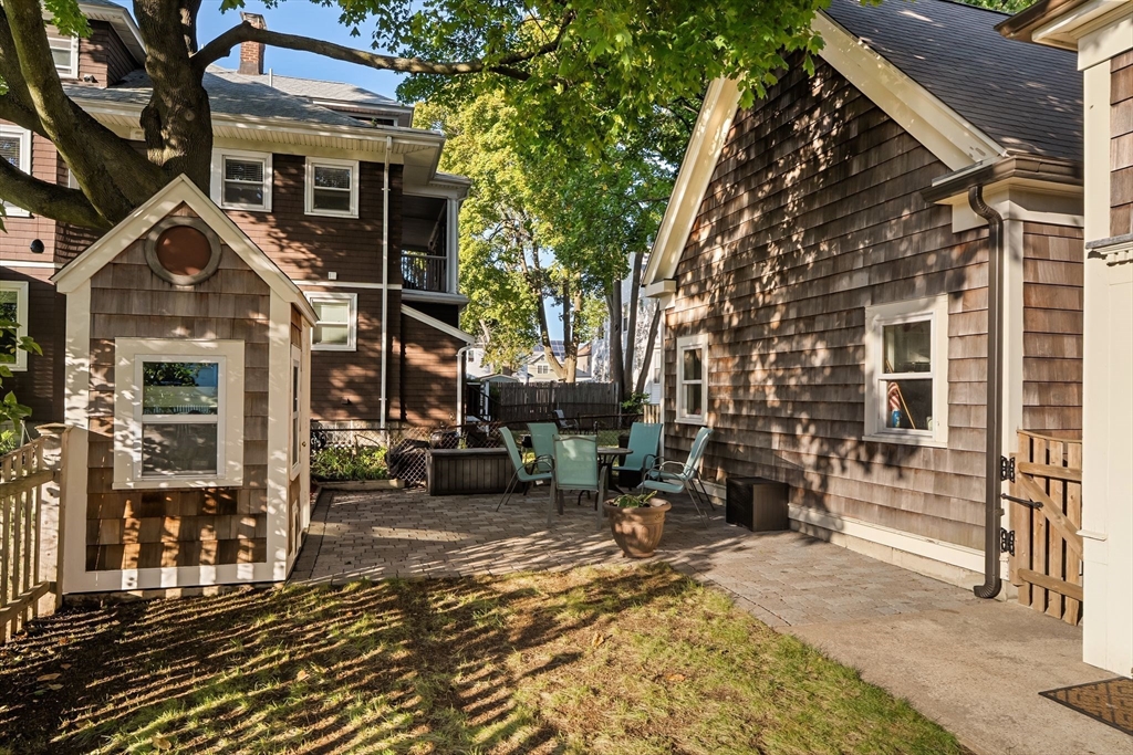 101 Beach Street, Unit 2 Quincy, MA 02170 - Photo 31 of 35