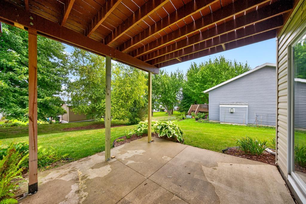 4523 5th Street Northwest Rochester, MN 55901 - Photo 5 of 43 Gallery Image 5