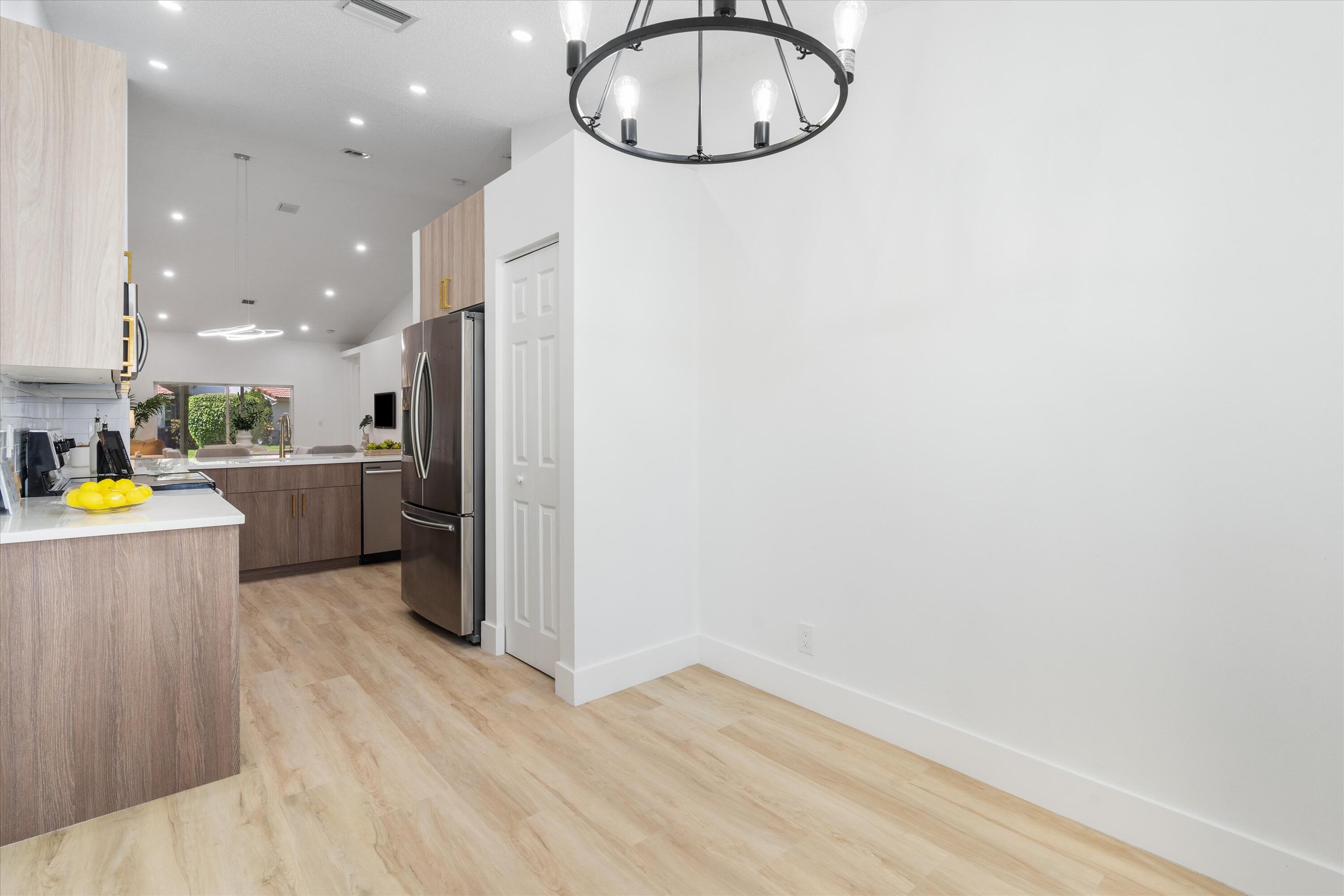 6092 Caladium Road Delray Beach, FL 33484 - Photo 12 of 59 plenty of room kitchen table