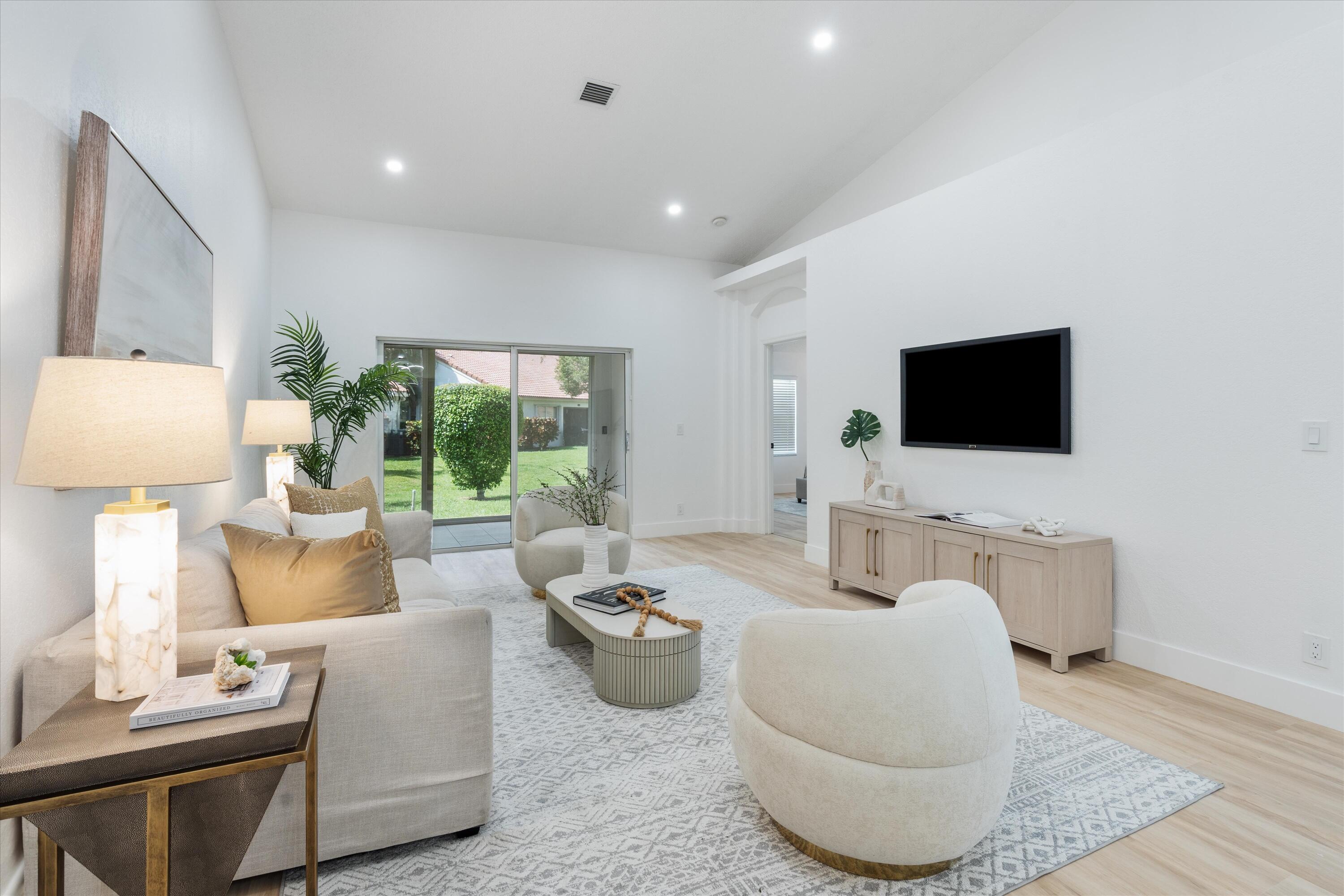 6092 Caladium Road Delray Beach, FL 33484 - Photo 7 of 59 living room