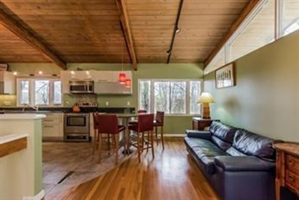11 Partridge Road Lexington, MA 02420 - Photo 7 of 23 Gallery Image 7