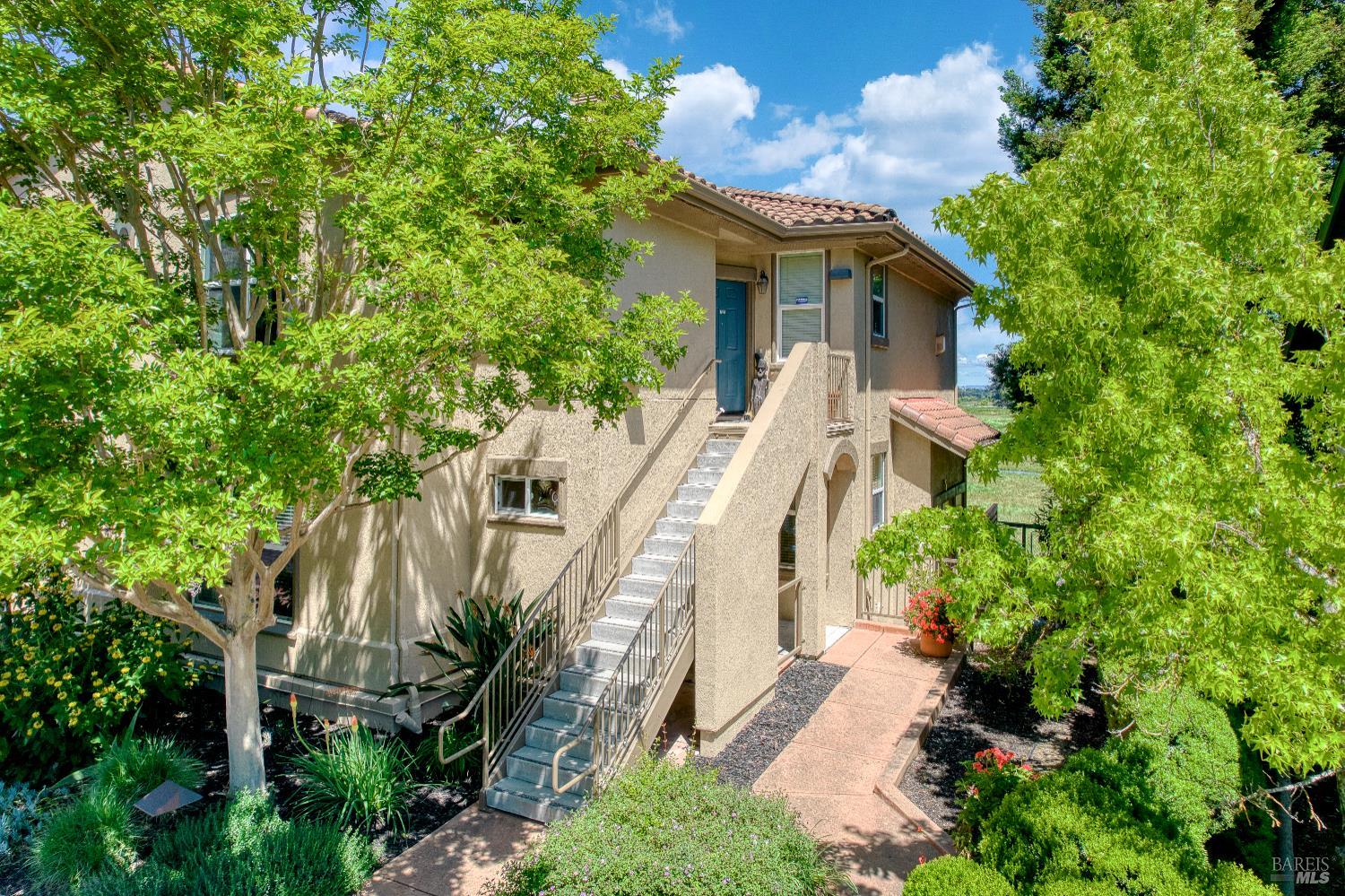 100 North Avenue, Unit 120 San Rafael, CA 94903 - Photo 3 of 27