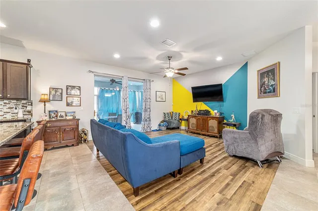 $279,900 | 9181 Southeast 48th Court Road, Ocala, FL 34480