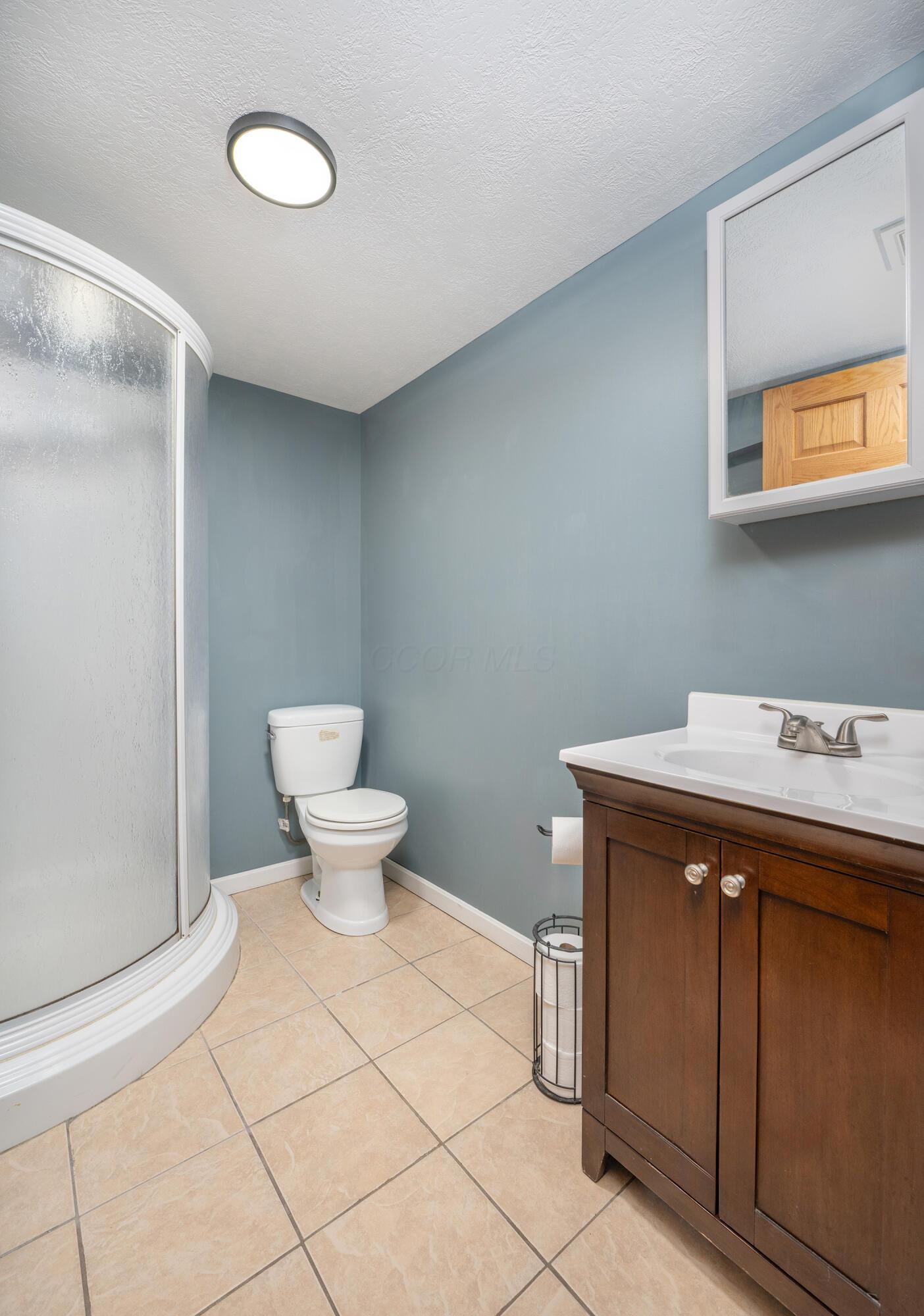15571 Glen Road Mount Vernon, OH 43050 - Photo 22 of 43 15571Glen_24