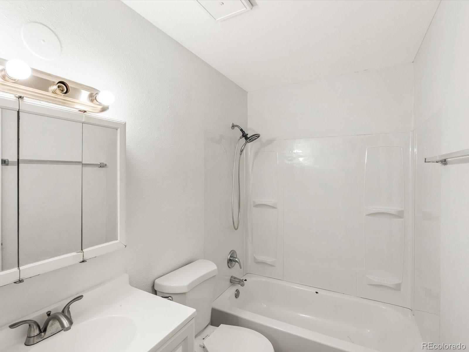 3398 Wadsworth Boulevard Wheat Ridge, CO 80033 - Photo 28 of 40