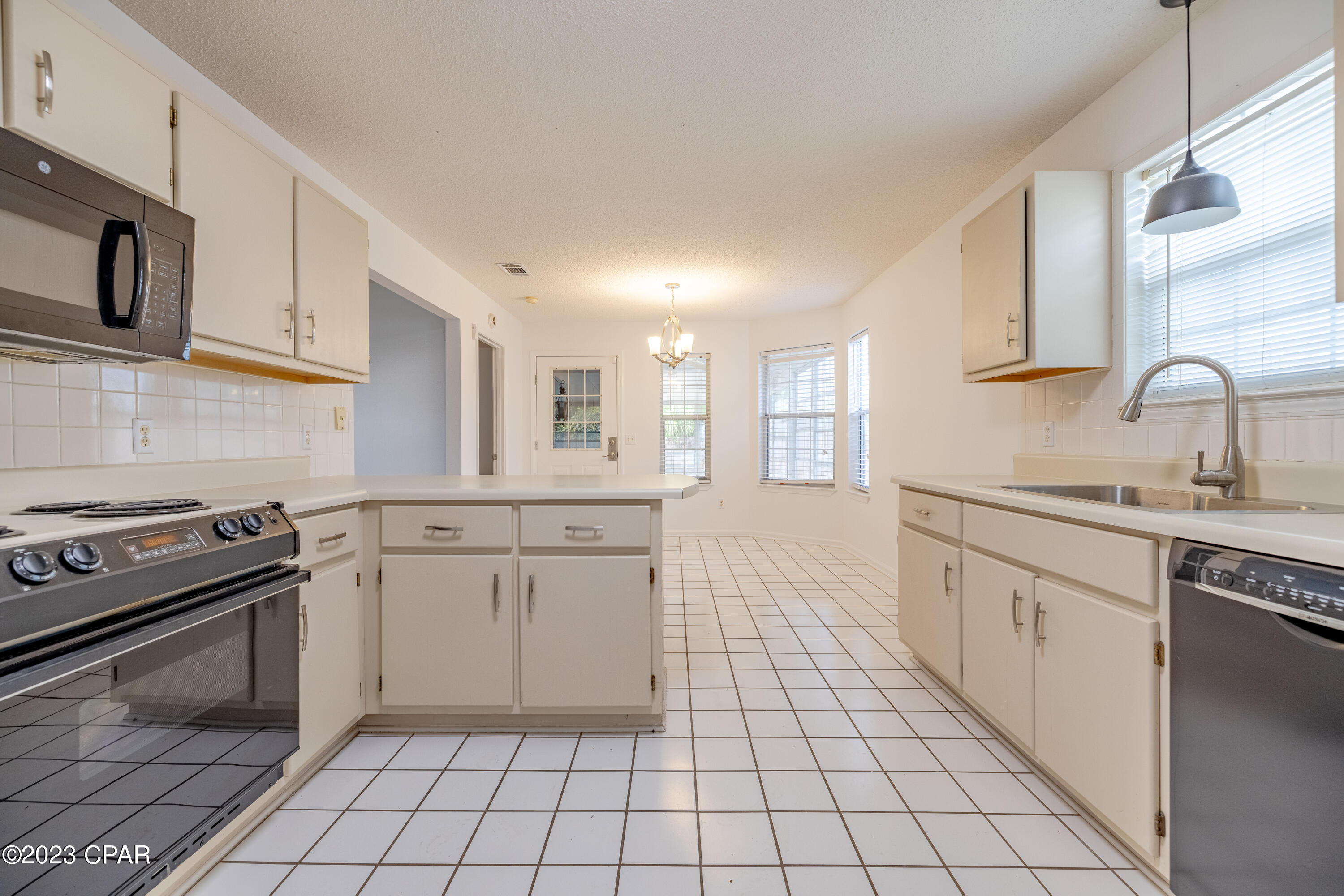 112 Cobb Road Panama City Beach, FL 32413 - Photo 3 of 51 Gallery Image 3