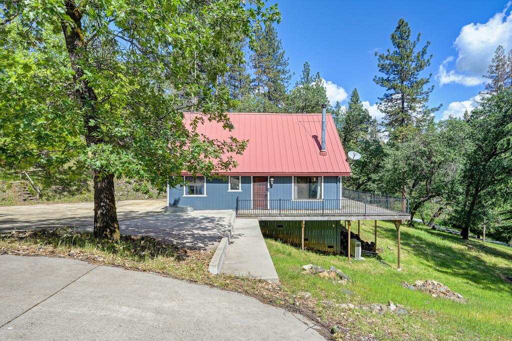 940 Pine Hill Road Colfax, CA 95713 - Photo 2 of 22