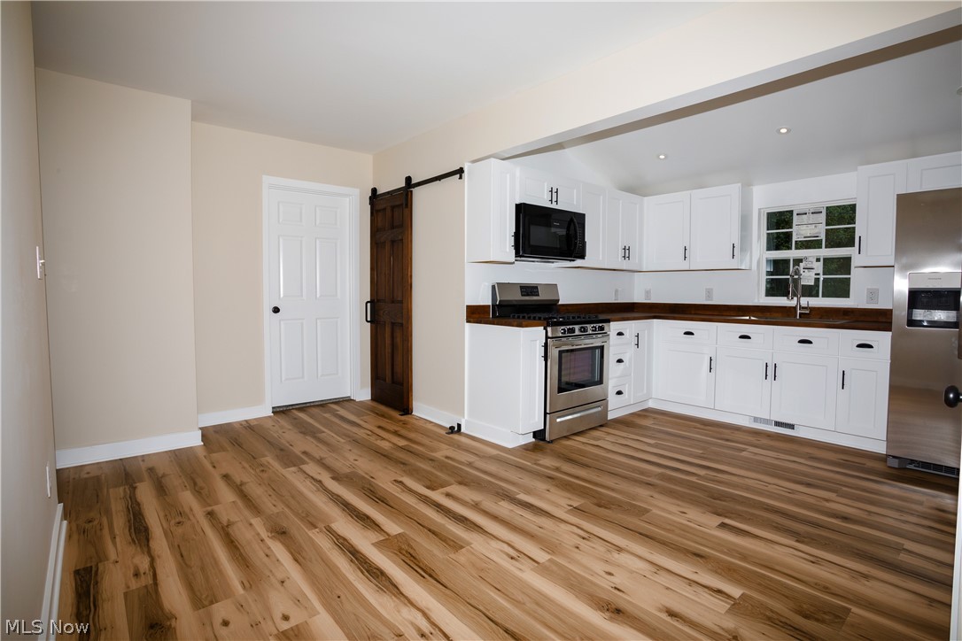 3675 Kirk Road Youngstown, OH 44511 - Photo 12 of 31 Gallery Image 12