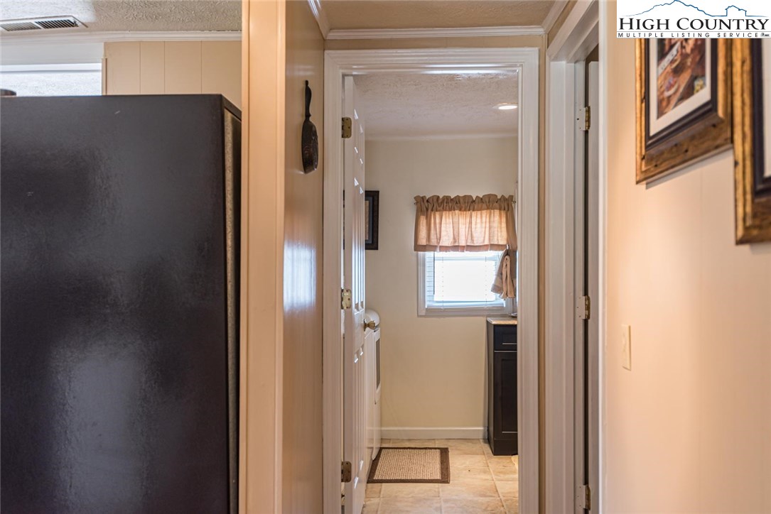 1047 Buffalo Road West Jefferson, NC 28694 - Photo 12 of 39 Gallery Image 12