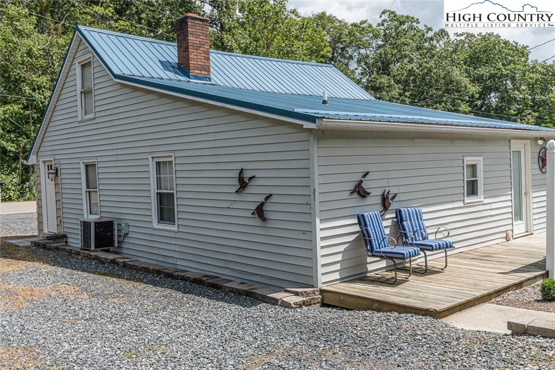 1047 Buffalo Road West Jefferson, NC 28694 - Photo 27 of 39 Gallery Image 27