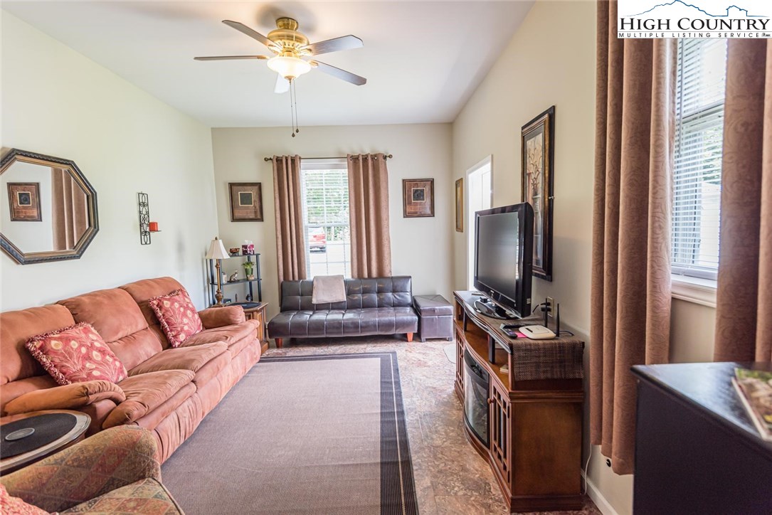 1047 Buffalo Road West Jefferson, NC 28694 - Photo 30 of 39 Gallery Image 30