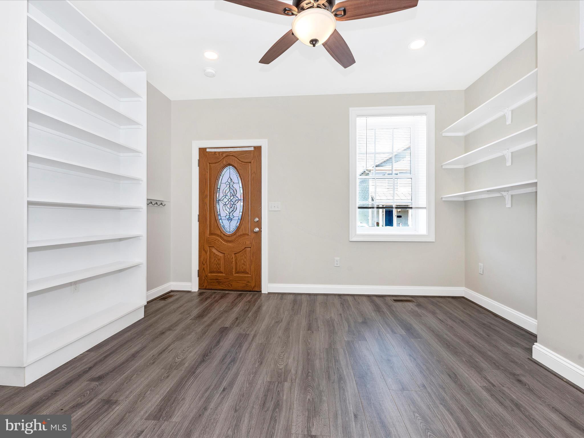 232 East 6th Street Frederick, MD 21701 - Photo 55 of 55 Open floorplan: sitting area or flex space
