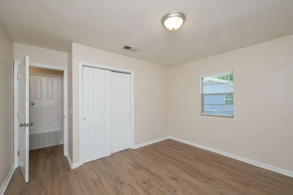 $1,200 | 709 Greenwood Street, Unit B, Fort Walton Beach, FL 32547