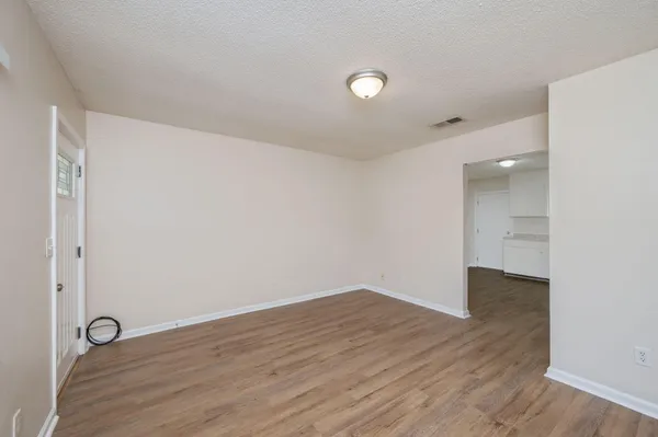 $1,200 | 709 Greenwood Street, Unit B, Fort Walton Beach, FL 32547