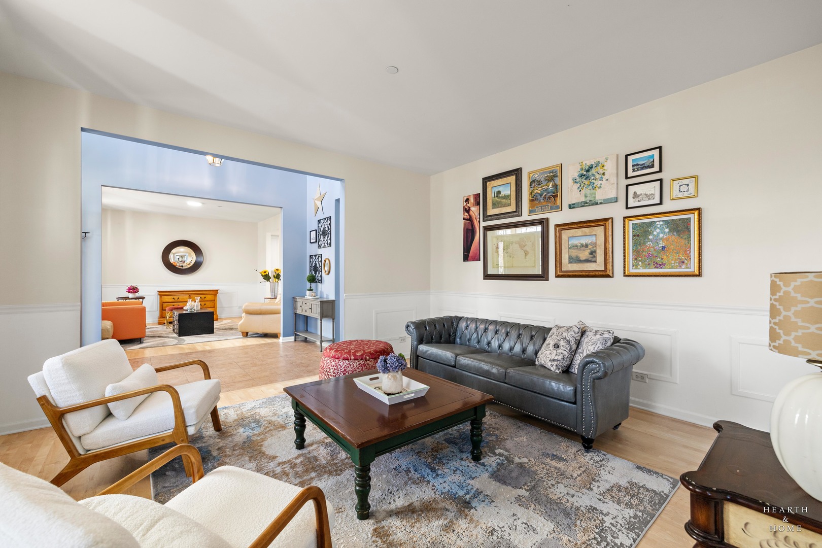 11561 Beacon Avenue Huntley, IL 60142 - Photo 4 of 35 a living room with furniture