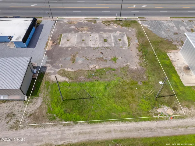 $359,000 | 523 Ohio Avenue, Lynn Haven, FL 32444