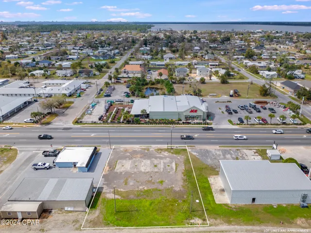 $359,000 | 523 Ohio Avenue, Lynn Haven, FL 32444