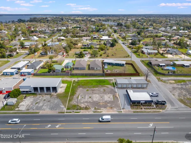 $359,000 | 523 Ohio Avenue, Lynn Haven, FL 32444