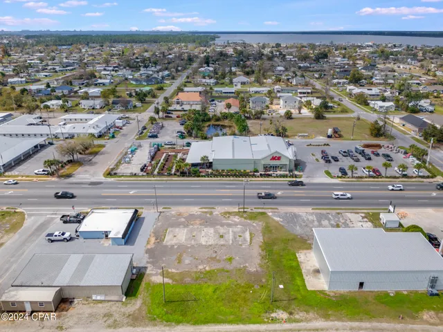 $359,000 | 523 Ohio Avenue, Lynn Haven, FL 32444