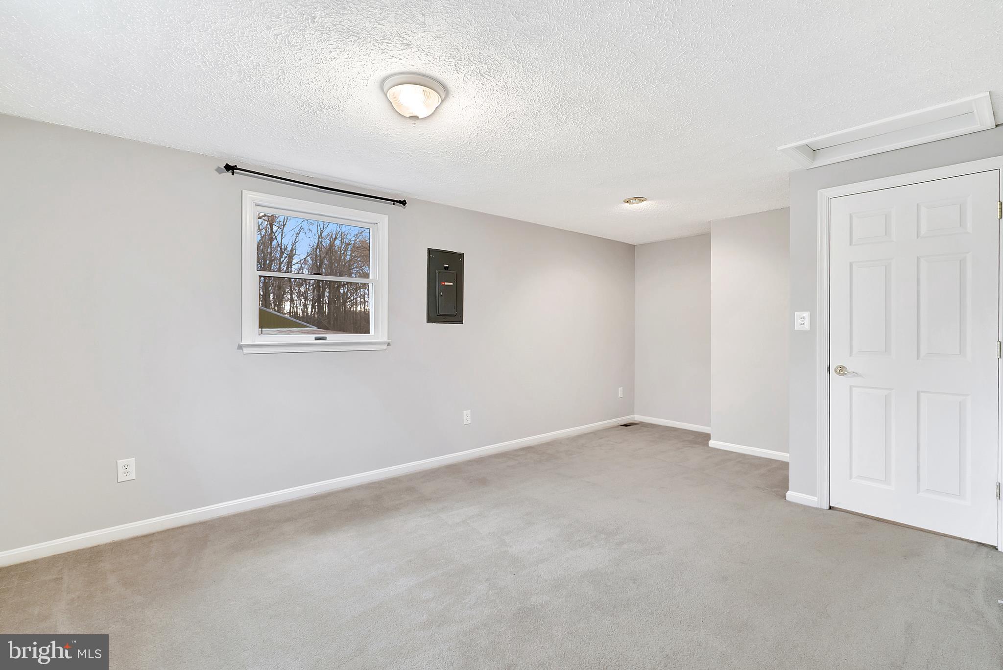 7149 Rogues Road Nokesville, VA 20181 - Photo 21 of 35 Master Bedroom