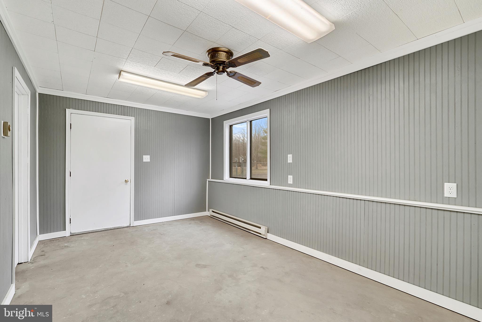 7149 Rogues Road Nokesville, VA 20181 - Photo 30 of 35 Office in Shop