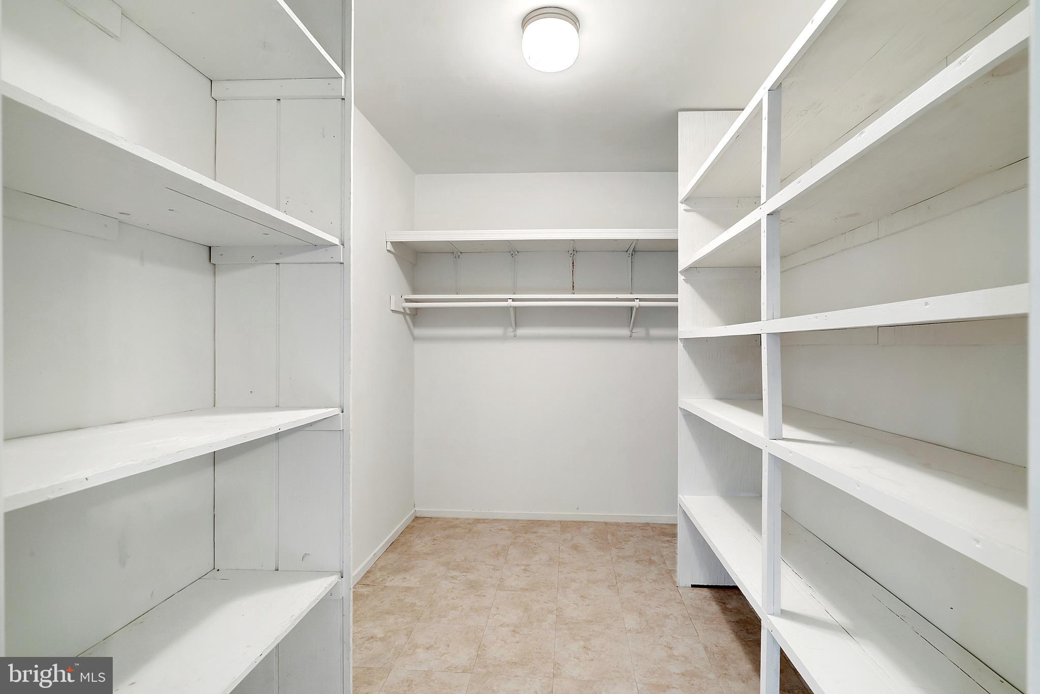 7149 Rogues Road Nokesville, VA 20181 - Photo 9 of 35 Walk-in Closet