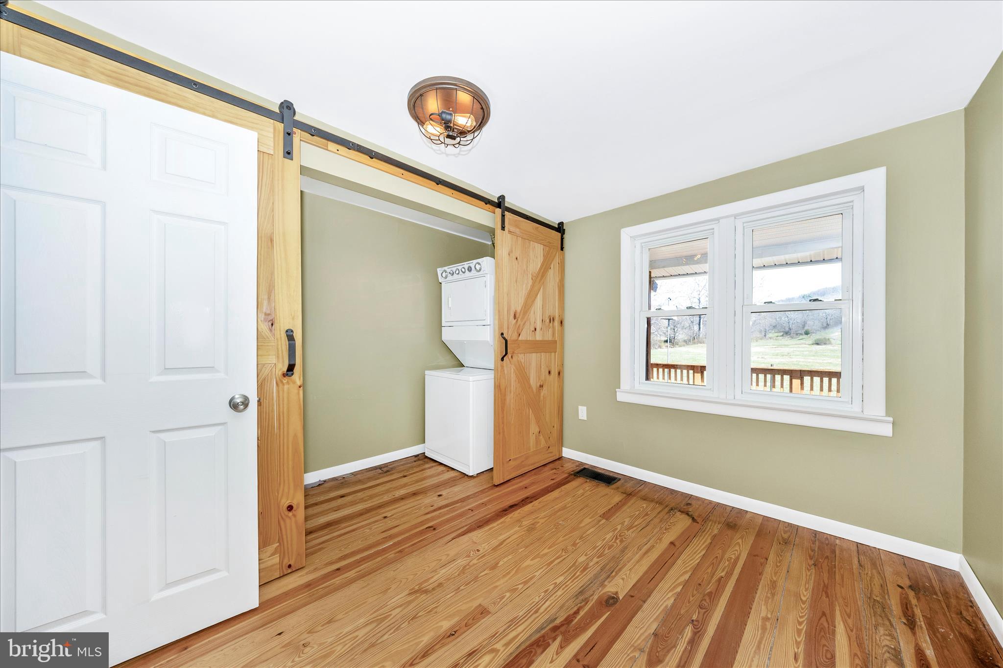 9435 Hollow Road Middletown, MD 21769 - Photo 19 of 40 Bedroom 3