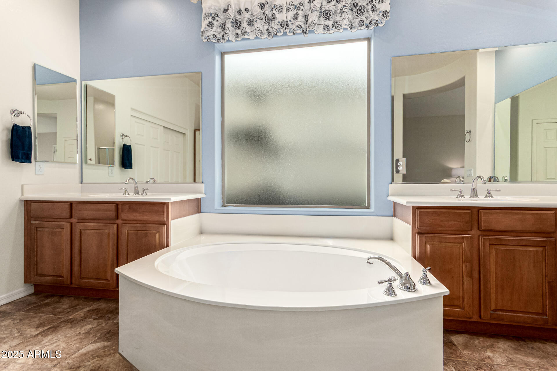 4808 West Cavalry Road Phoenix, AZ 85087 - Photo 23 of 67 32 - Cavalry